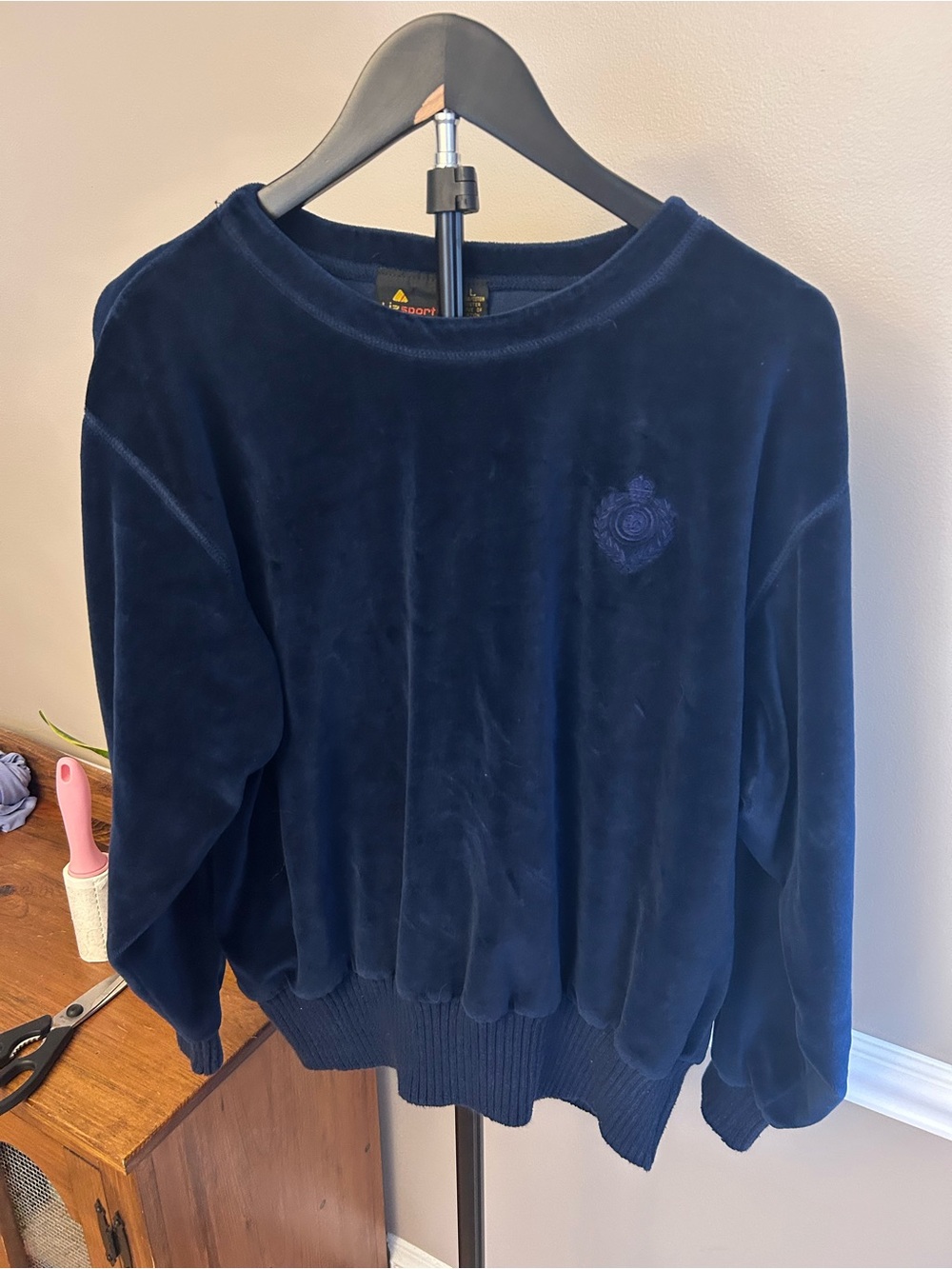 Liz Claiborne Navy Velvet Crewneck Sweatshirt